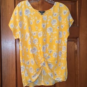 Short sleeve blouse